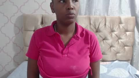 Snapshot of cute_ebony_18_ chatting on 10/05/25, 12:03 cute_ebony_18_ online show from 10/05/25, 12:03