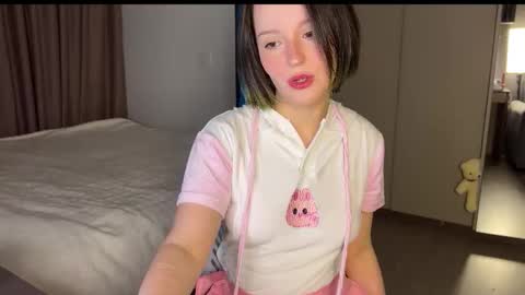 Emily online show from 03/26/26, 01:44