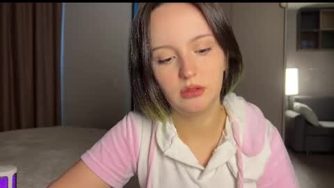 Emily online show from 04/03/26, 02:42