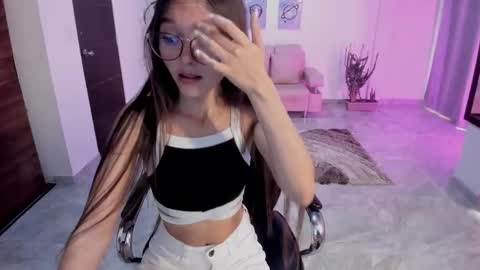 Bella Fox online show from 03/07/26, 04:15