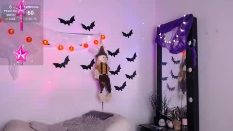 Snapshot of cute_horny12 chatting on 10/14/25, 03:18 Cute horny1 online show from 10/14/25, 03:18