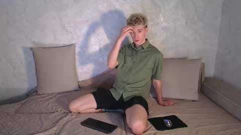 ToniDaniel online show from 07/13/26, 07:49
