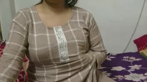 kashmira online show from 02/19/26, 04:47