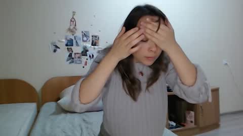 labubu D online show from 12/03/25, 11:14