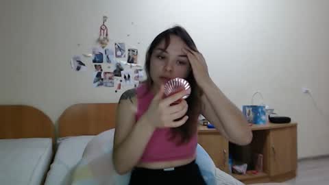 labubu D online show from 12/21/25, 01:07