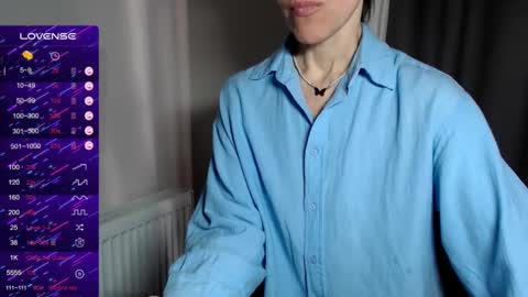 cute_lion_ online show from 02/23/25, 08:17