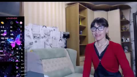 cute_lion_ online show from 09/09/25, 11:54