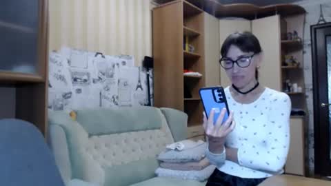 Snapshot of cute_lion_ chatting on 06/23/26, 12:03 cute_lion_ online show from 06/23/26, 12:03