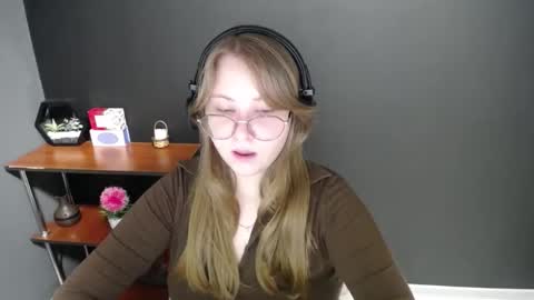 Veronica online show from 02/07/25, 10:40