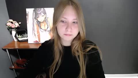 Veronica online show from 09/26/25, 06:50