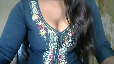 alia online show from 05/17/26, 02:53