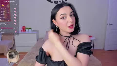 Snapshot of cute_redface_ chatting on 03/05/25, 04:24 Bb online show from 03/05/25, 04:24