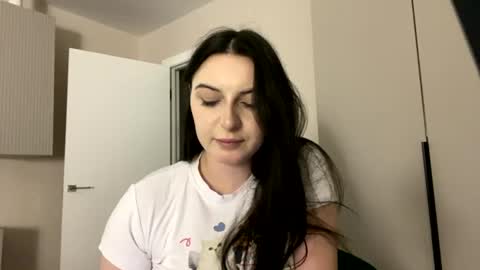 Snapshot of cute_redface_ chatting on 07/20/26, 11:29 Bb online show from 07/20/26, 11:29