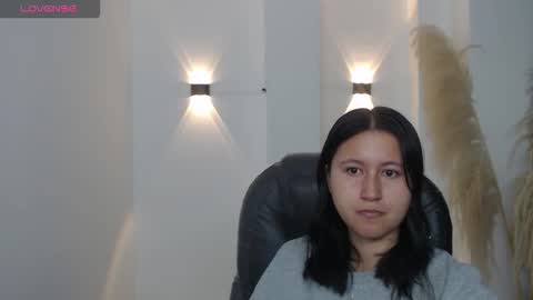 Snapshot of cute_rouss chatting on 12/03/25, 12:14 ROUSS online show from 12/03/25, 12:14