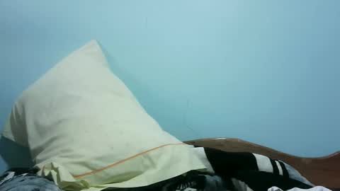 Snapshot of cute_roxie chatting on 02/09/25, 10:42 cute_roxie online show from 02/09/25, 10:42