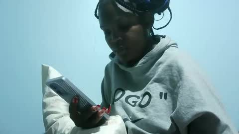 Snapshot of cute_roxie chatting on 02/20/25, 11:10 cute_roxie online show from 02/20/25, 11:10