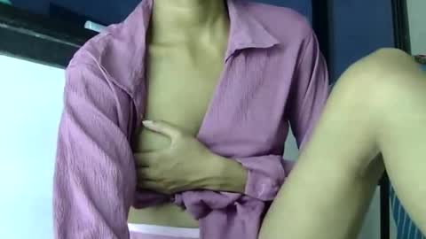 ruhi online show from 05/23/26, 02:21