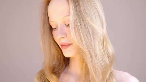  Hey im Kristina Thank you for your support  online show from 12/03/24, 10:17