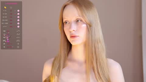  Hey im Kristina Thank you for your support  online show from 03/10/25, 06:38