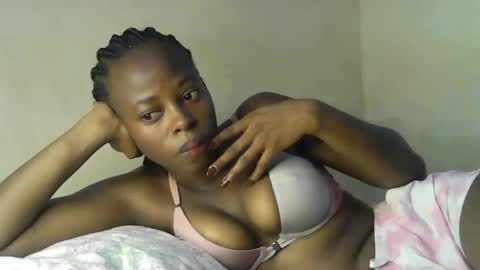 cute_sonny online show from 12/23/25, 06:00