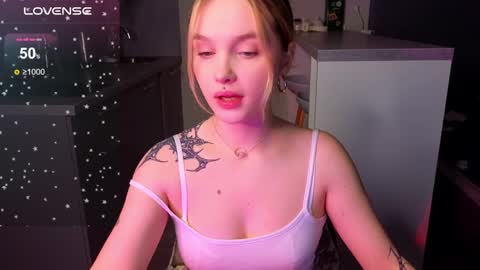 Sue online show from 12/02/24, 01:24