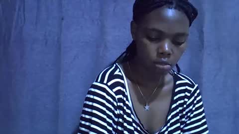 cute_tamara1 online show from 11/21/25, 08:57