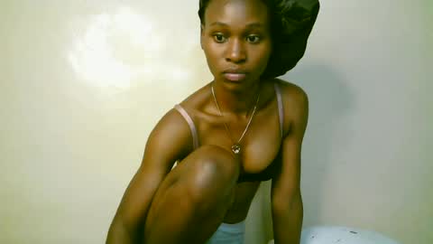 cute_tasha online show from 05/27/26, 01:57