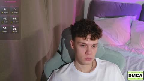 Thomas -  online show from 12/14/25, 03:39