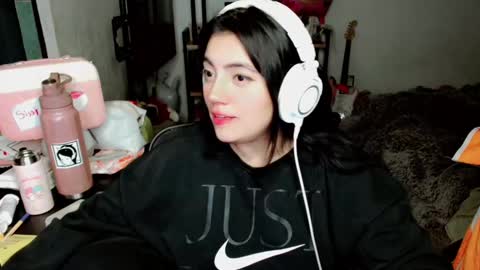 Snapshot of cuteambervi chatting on 12/03/24, 10:51 Princess Amber online show from 12/03/24, 10:51