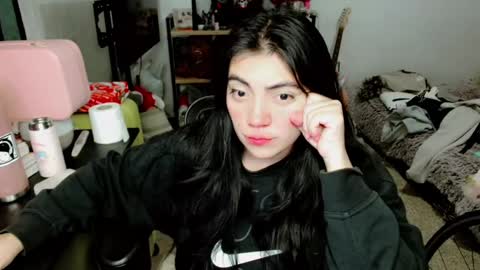 Snapshot of cuteambervi chatting on 12/05/24, 03:04 Princess Amber online show from 12/05/24, 03:04