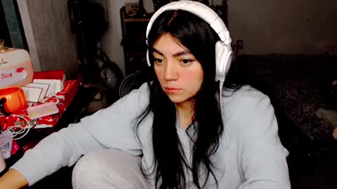 Snapshot of cuteambervi chatting on 01/14/25, 11:16 Princess Amber online show from 01/14/25, 11:16