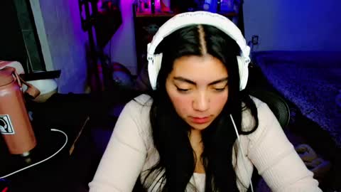 Snapshot of cuteambervi chatting on 01/30/25, 11:55 Princess Amber online show from 01/30/25, 11:55