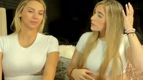 WANNA SEE MORE OF TWINS              online show from 05/16/26, 03:14