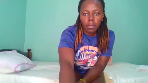 Cuteberry87 online show from 02/01/26, 07:29