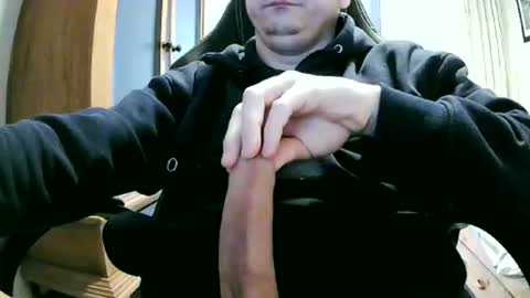 Snapshot of cuteboy090 chatting on 01/09/25, 11:03 Cuteboy090 online show from 01/09/25, 11:03