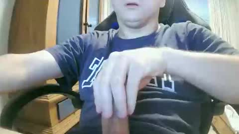 Snapshot of cuteboy090 chatting on 09/11/25, 02:39 Cuteboy090 online show from 09/11/25, 02:39