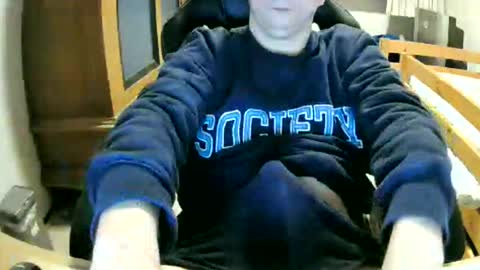 Cuteboy090 online show from 02/12/26, 04:57