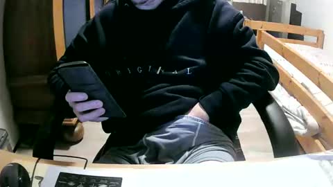 Cuteboy090 online show from 03/26/26, 04:12