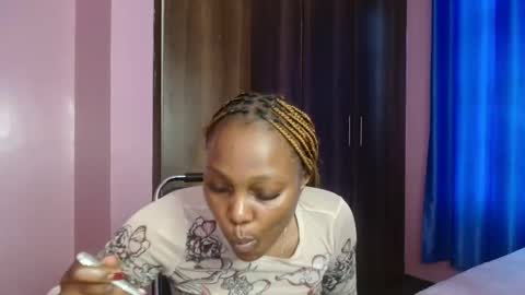 Snapshot of cutebuu chatting on 11/03/25, 01:34 cutebuu online show from 11/03/25, 01:34