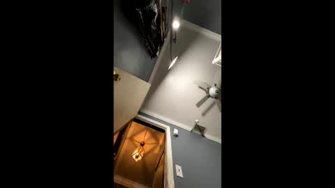 Snapshot of cutecuban18 chatting on 01/12/25, 09:30 loveolots online show from 01/12/25, 09:30