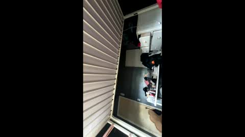 Snapshot of cutecuban18 chatting on 01/17/25, 02:28 loveolots online show from 01/17/25, 02:28