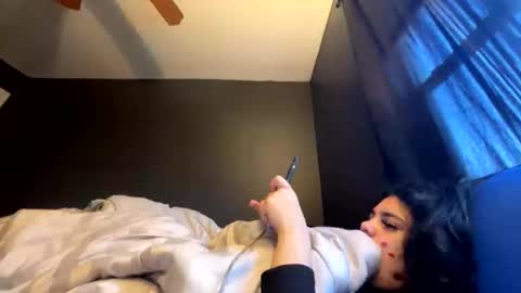 Snapshot of cutecuban18 chatting on 02/02/26, 02:05 loveolots online show from 02/02/26, 02:05