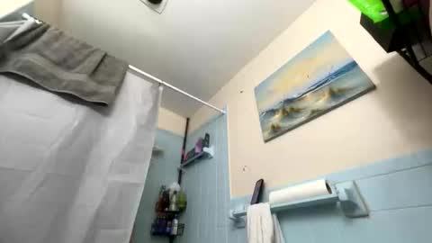 Snapshot of cutecuban18 chatting on 02/05/26, 07:18 loveolots online show from 02/05/26, 07:18