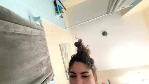 Snapshot of cutecuban18 chatting on 02/06/26, 02:31 loveolots online show from 02/06/26, 02:31