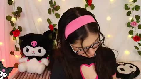 Andrea 3 online show from 12/14/25, 01:44