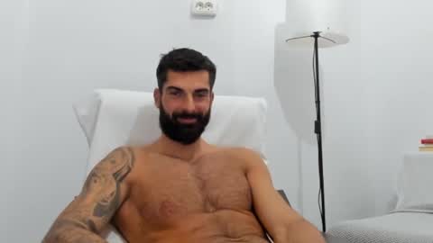 cuteeboy online show from 10/25/25, 08:03