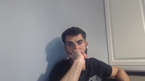 cuteeboy online show from 11/04/25, 06:40