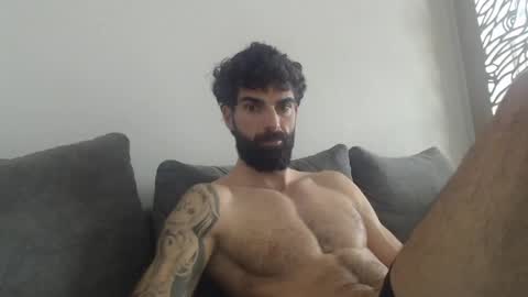 cuteeboy online show from 03/18/26, 05:54