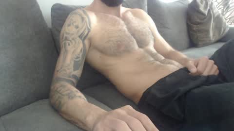 cuteeboy online show from 04/20/26, 06:05