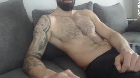 cuteeboy online show from 04/21/26, 05:47